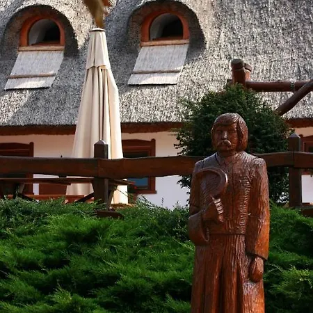 بيت ضيافة Gasztro Elmenybirtok - Balatonlelle-radpuszta *